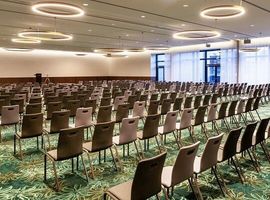 Einblick Mövenpick Hotel Stuttgart Airport | VDR Einblick Mövenpick Hotel Stuttgart Airport | VDR