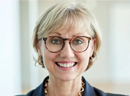 Suzanne Neufang | VDR Suzanne Neufang | VDR